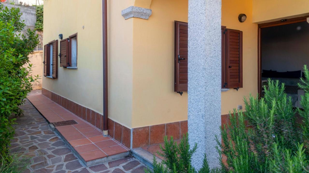 Casa Vacanze Solita Budoni Exterior foto